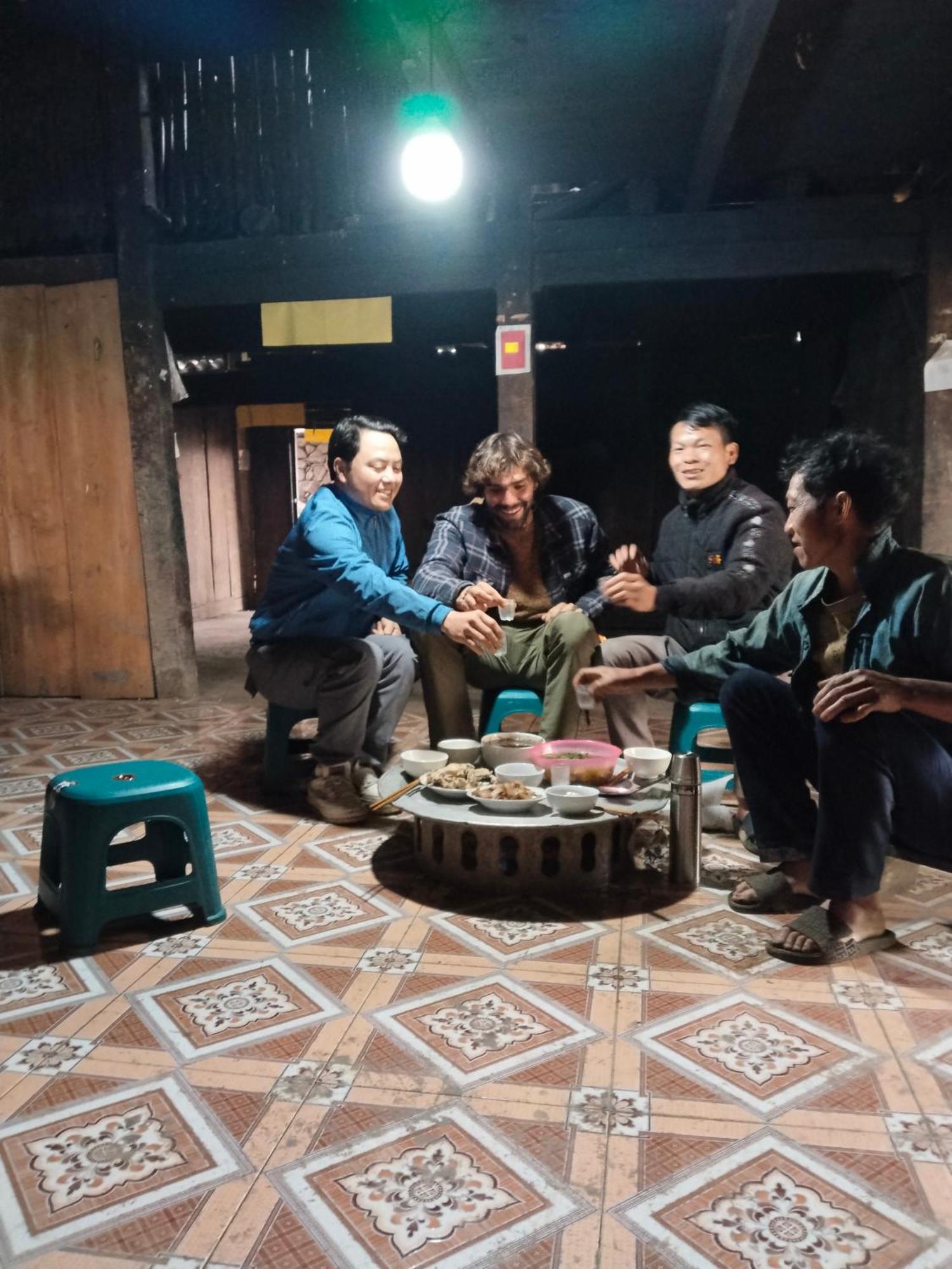Apartmán Duong Thuong - Eco House Làng Cac Exteriér fotografie