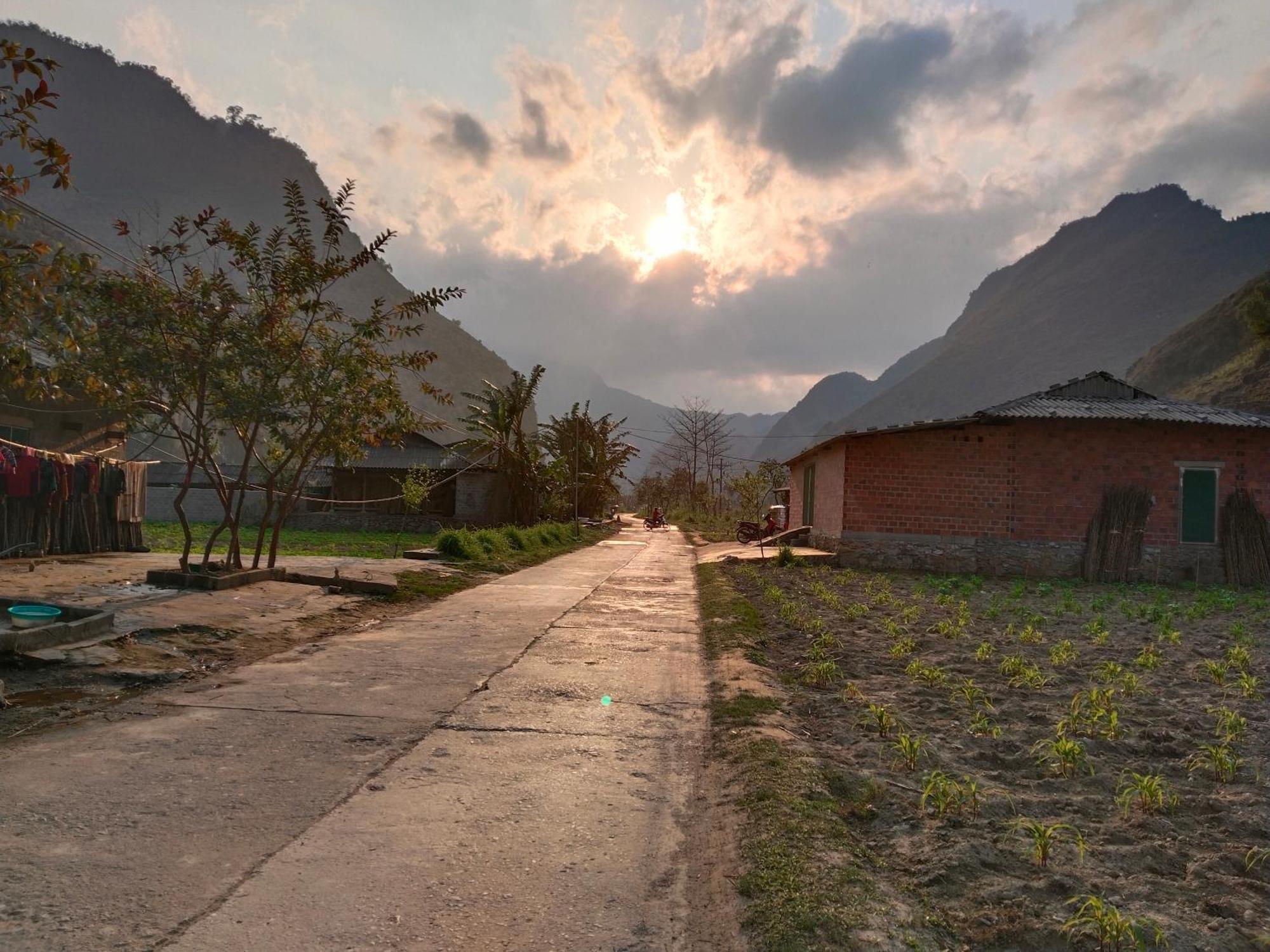Apartmán Duong Thuong - Eco House Làng Cac Exteriér fotografie